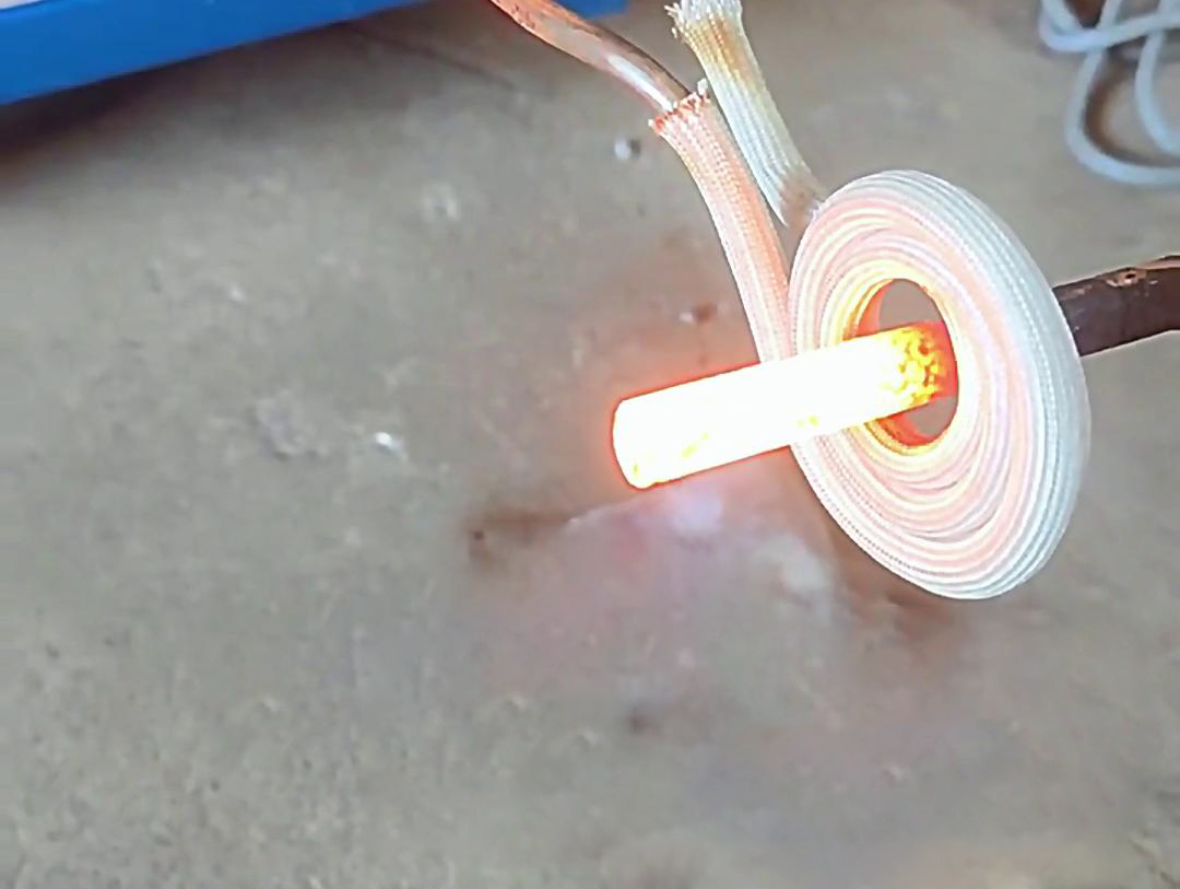 海拓 220V 高頻加熱機(jī)，解決金屬熱加工環(huán)節(jié)面臨諸多困擾