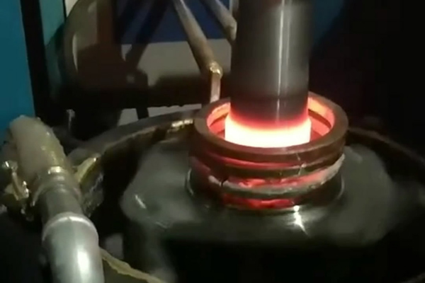 立式淬火機(jī)床廠家