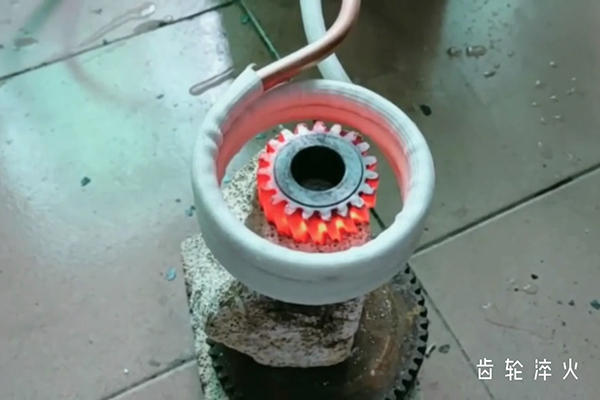 高頻加熱器15kw基本工作原理和特點(diǎn)